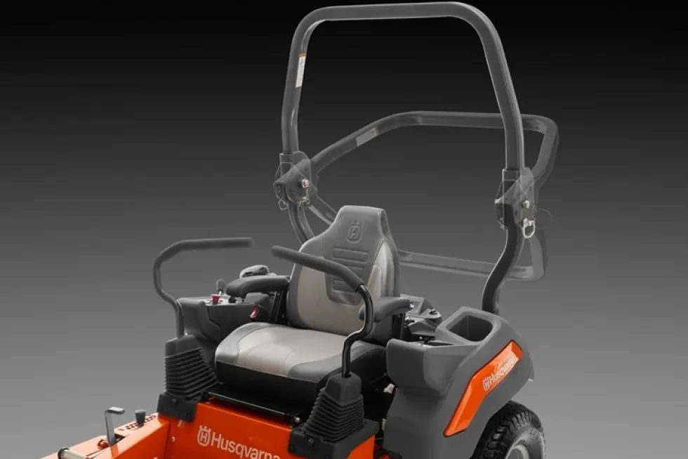 Zero-Turn Husqvarna Åkgräsklippare spasktyrd Z 448, B&S Endurance 23 hk