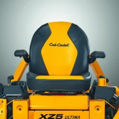 Zero-Turn Åkgräsklippare Cub Cadet spasktyrd Ultima XZ5 L137